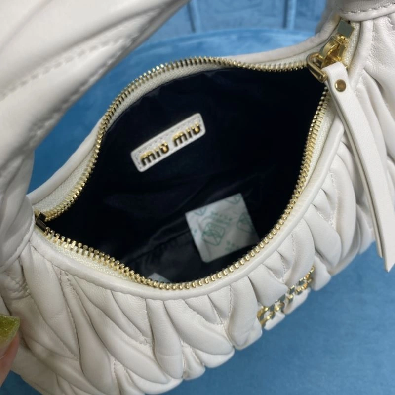 Miu Miu Hobo Bags Comfortable 58276