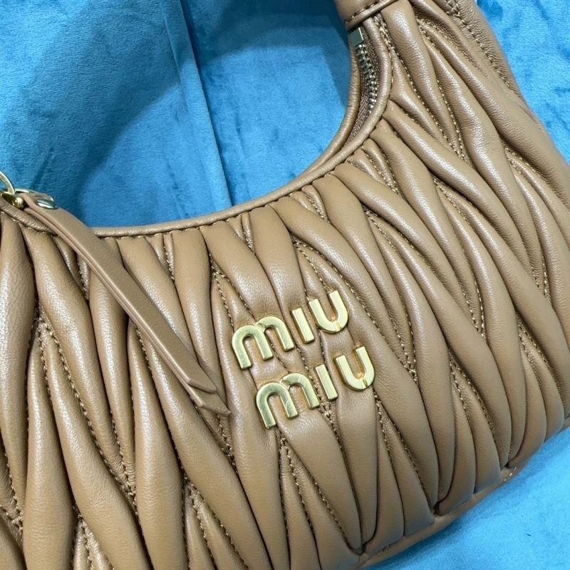 Miu Miu Hobo Bags SmoothTexture 58269