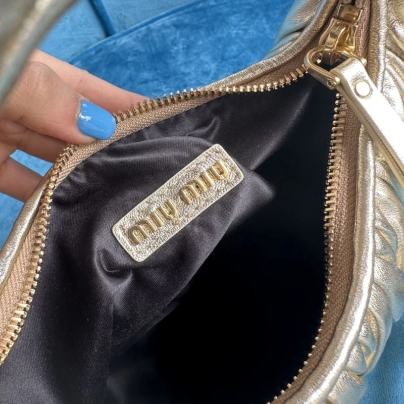 Casual Miu Miu Hobo Bags 58262