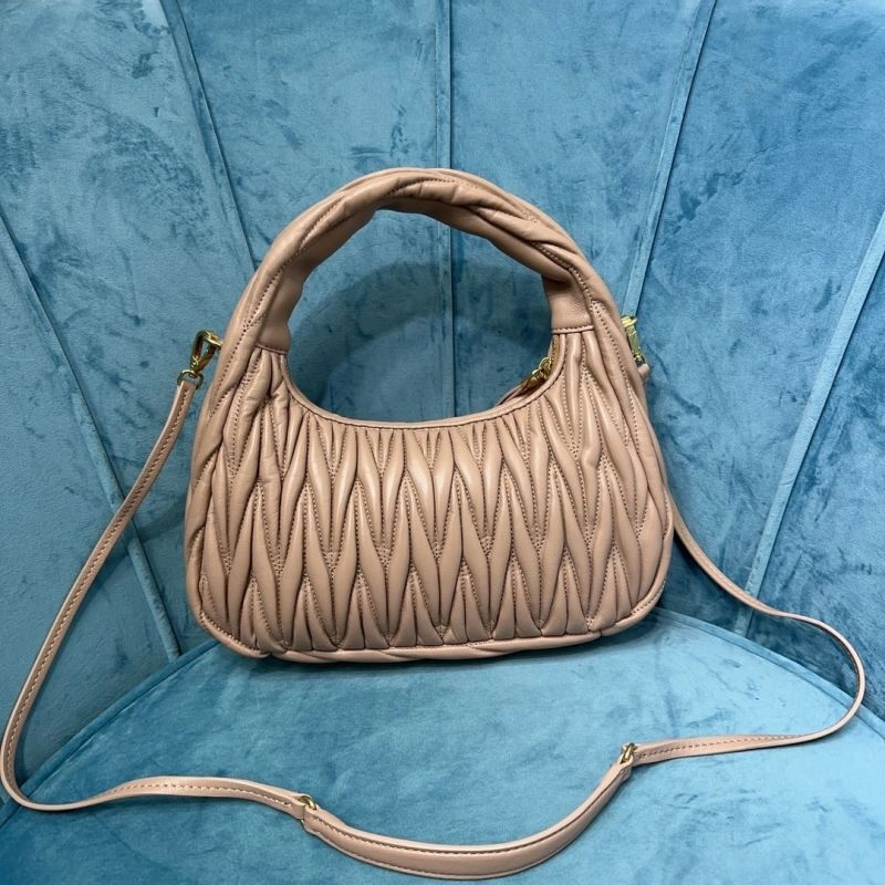 Miu Miu Hobo Bags Versatile 58253