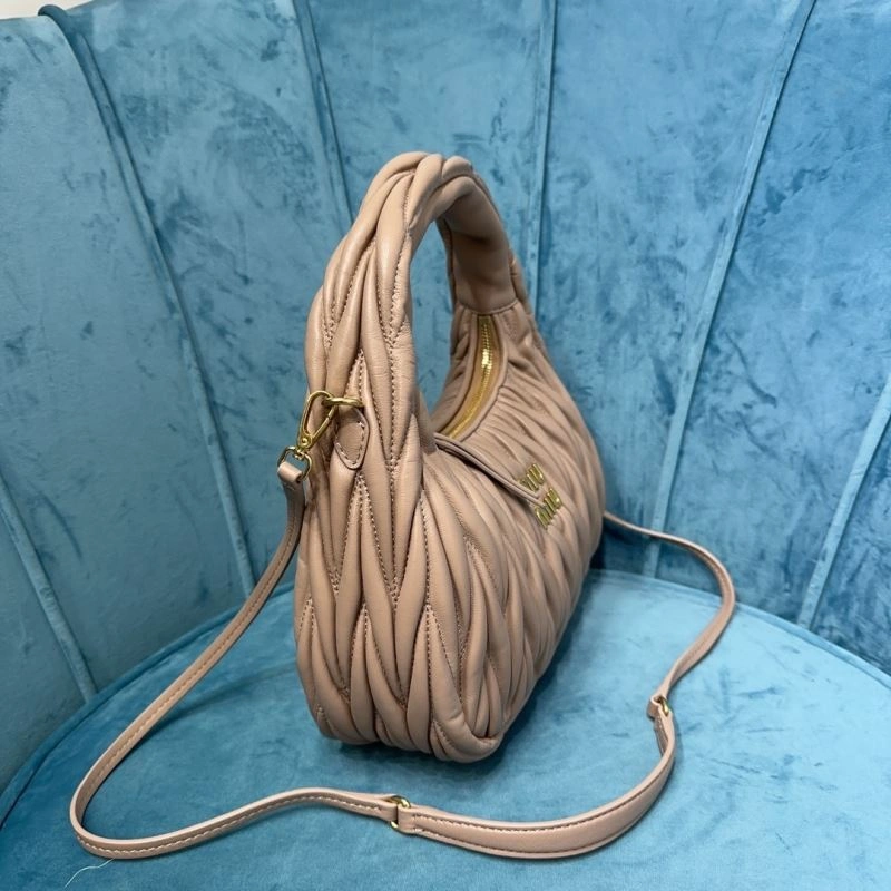 Miu Miu Hobo Bags Versatile 58253