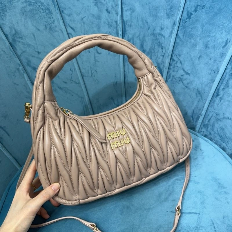 Miu Miu Hobo Bags Versatile 58253