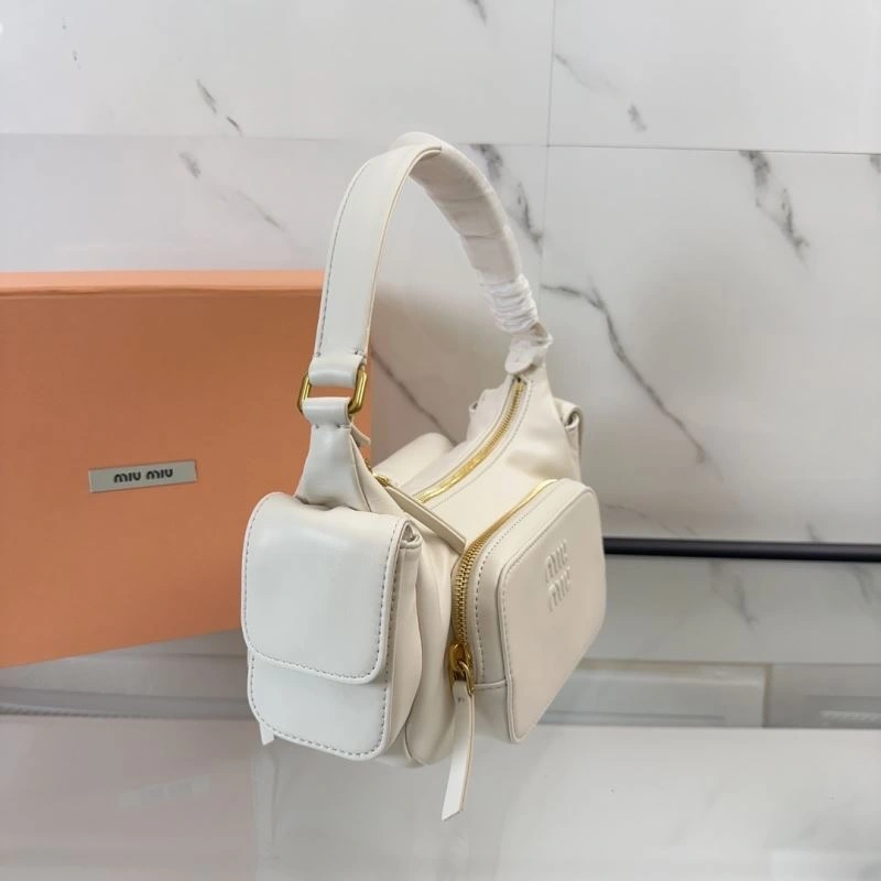 Miu Miu Hobo Bags GoodFit 58302