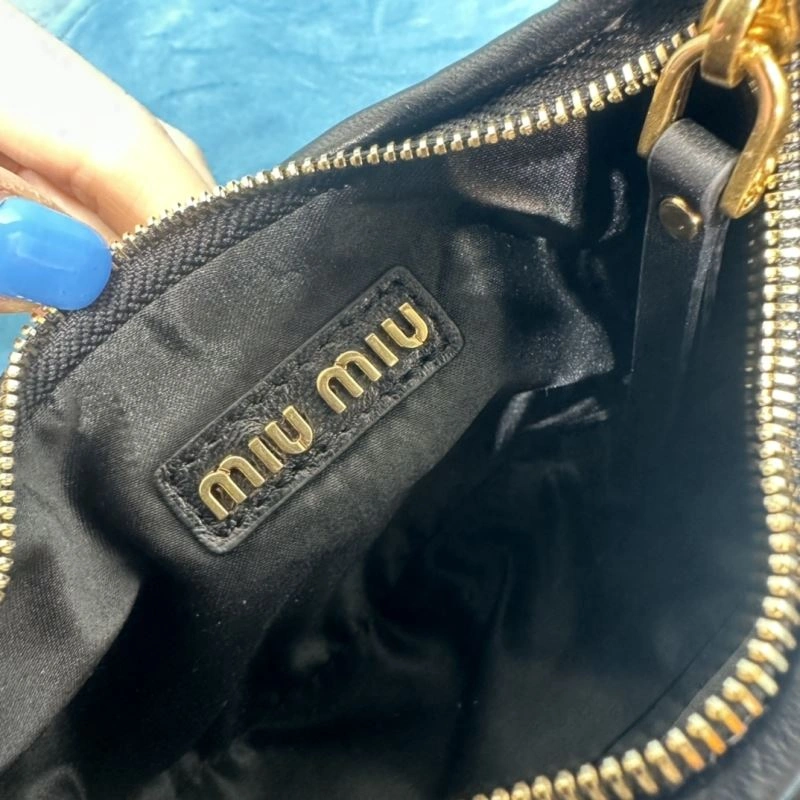 OdorResistant Miu Miu Hobo Bags 58249