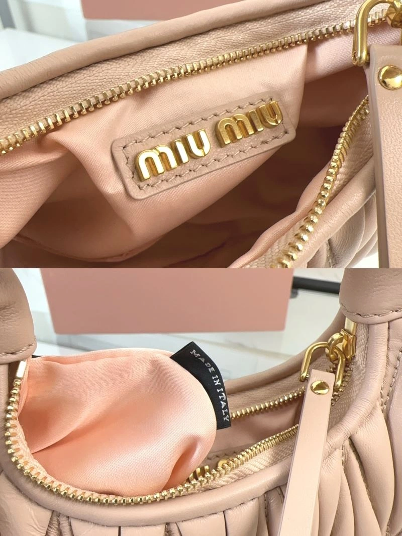 Miu Miu Hobo Bags Snug 58232