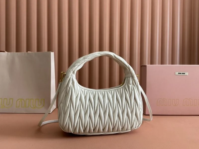 Miu Miu Hobo Bags Fashionable 49116