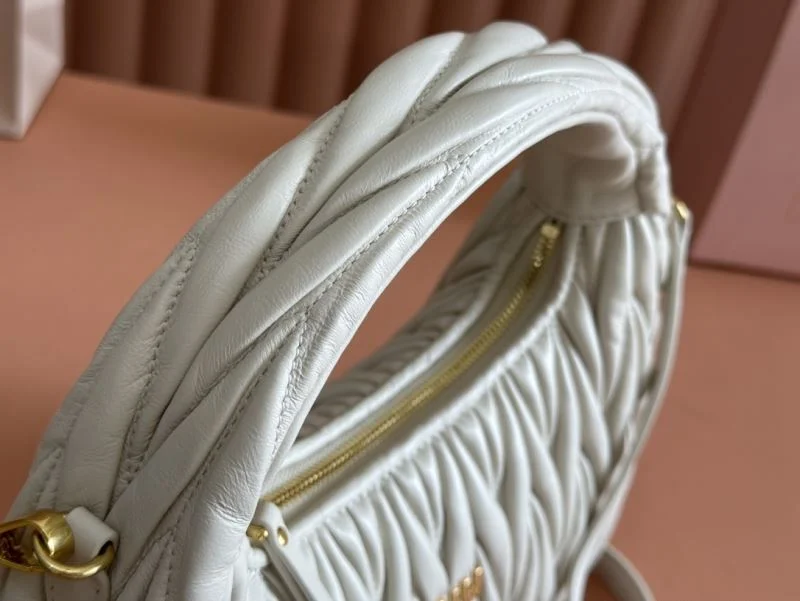 Miu Miu Hobo Bags Fashionable 49116