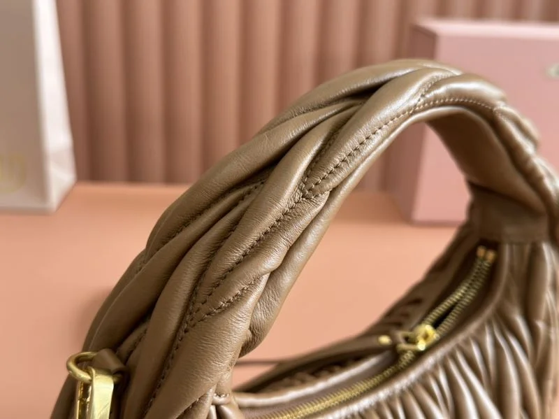 Miu Miu Hobo Bags Resilient 49113