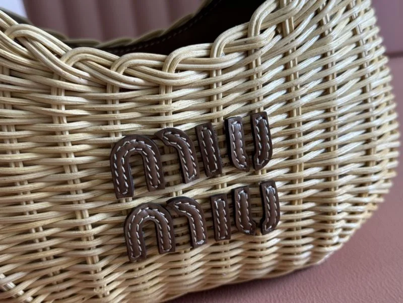 Miu Miu Hobo Bags WaterResistant 49180