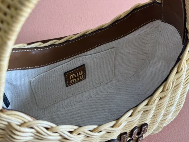 Miu Miu Hobo Bags WaterResistant 49180