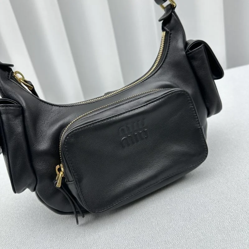 Miu Miu Hobo Bags Lightweight 55692