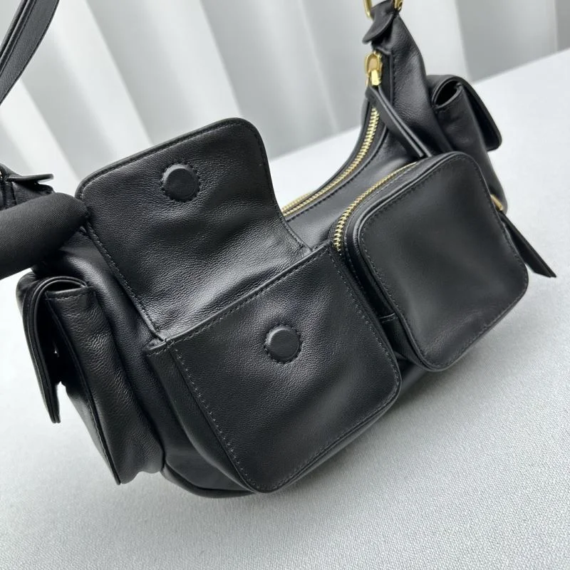Miu Miu Hobo Bags Lightweight 55692