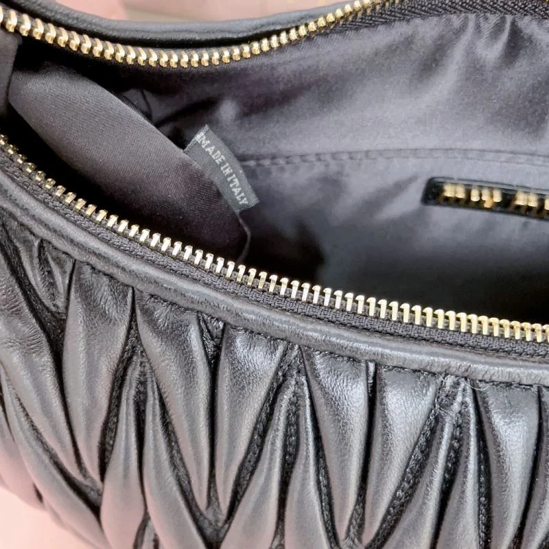 Miu Miu Hobo Bags EasyMatch 43793