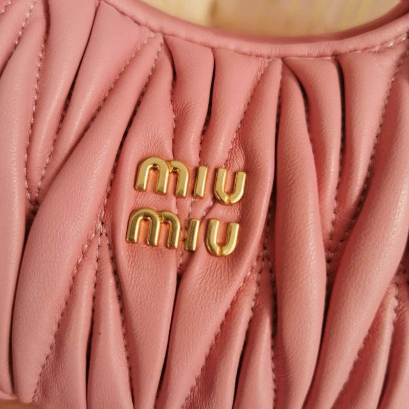Miu Miu Hobo Bags Minimalist 43792