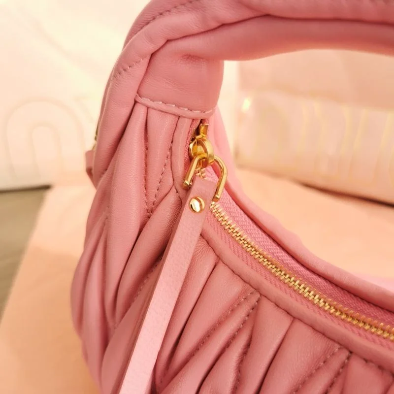 Miu Miu Hobo Bags Minimalist 43792