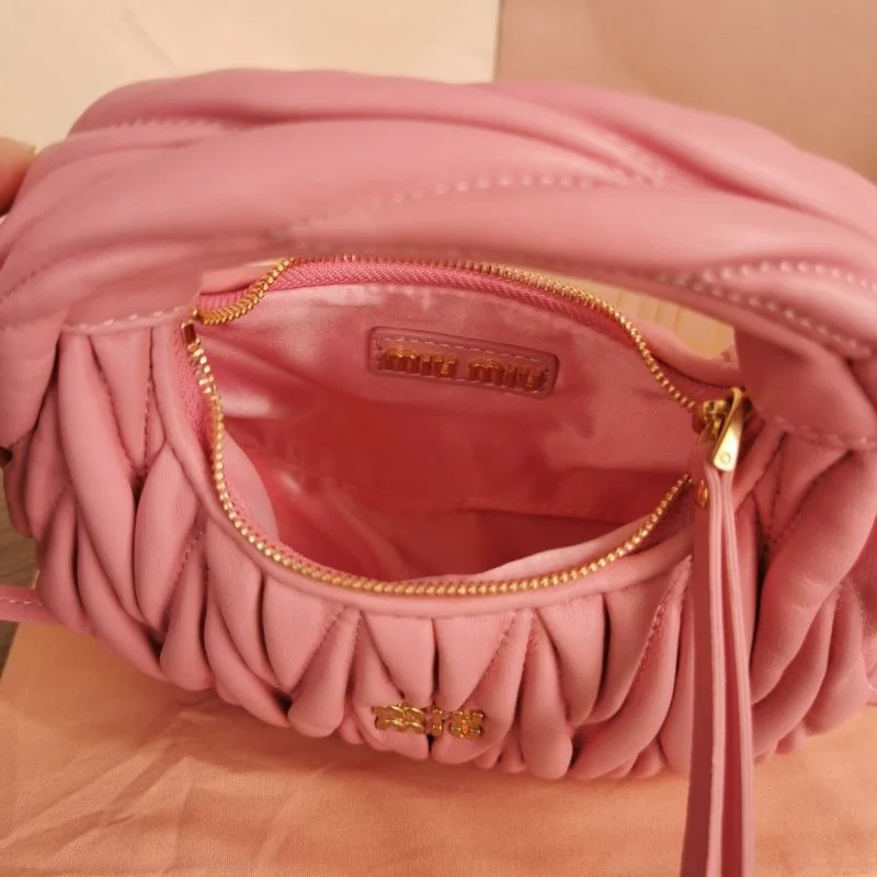 Miu Miu Hobo Bags Minimalist 43792