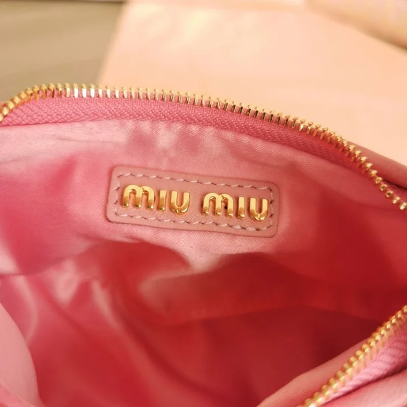 Miu Miu Hobo Bags Minimalist 43792