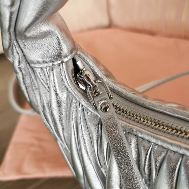 Functional Miu Miu Hobo Bags 43784