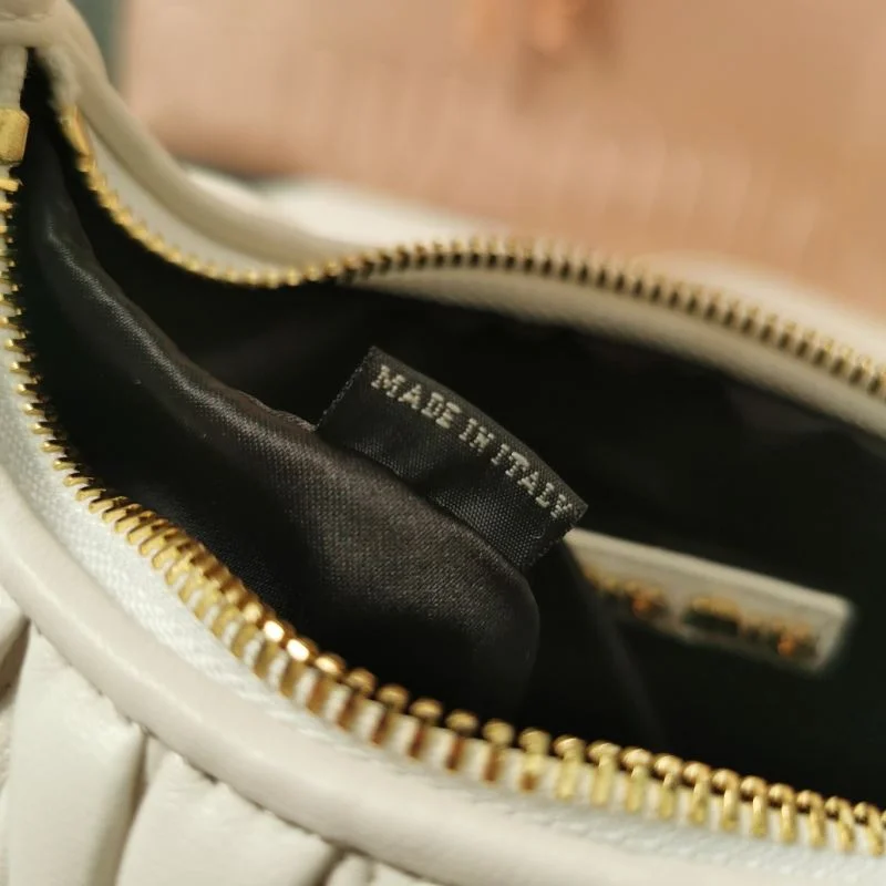 Casual Miu Miu Hobo Bags 43783