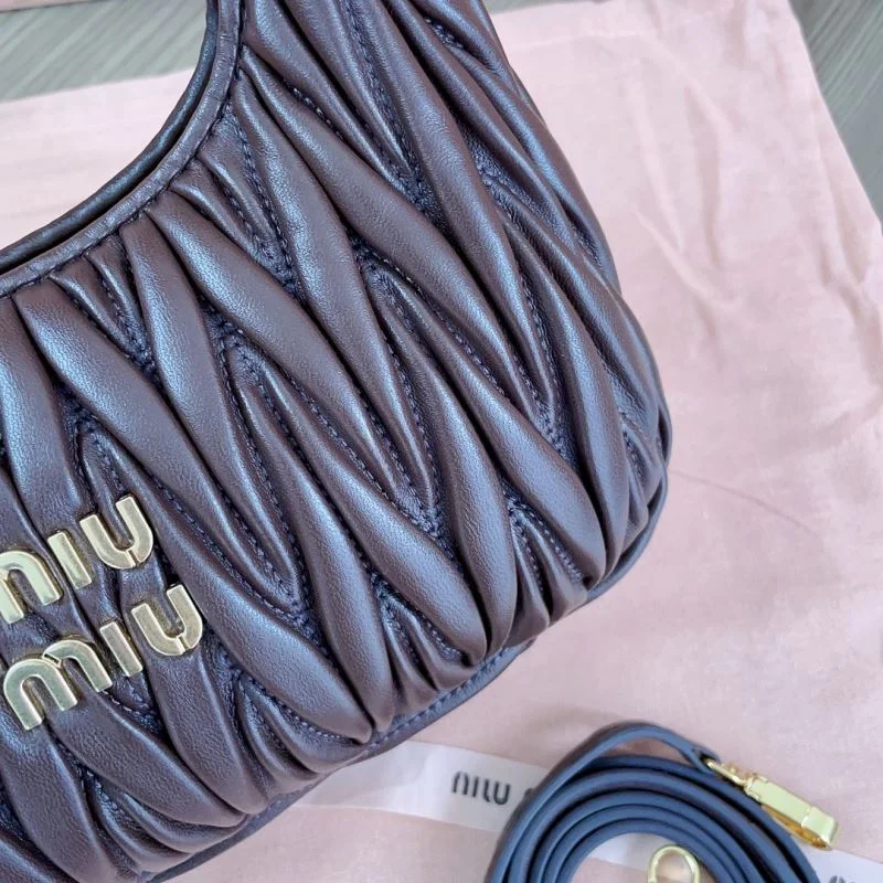 Miu Miu Hobo Bags Supportive 43768