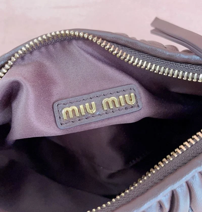 Miu Miu Hobo Bags Supportive 43768