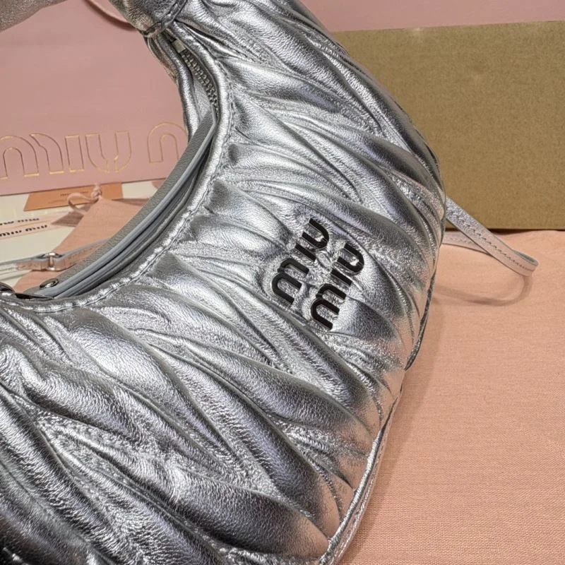 Miu Miu Hobo Bags Durable 43621