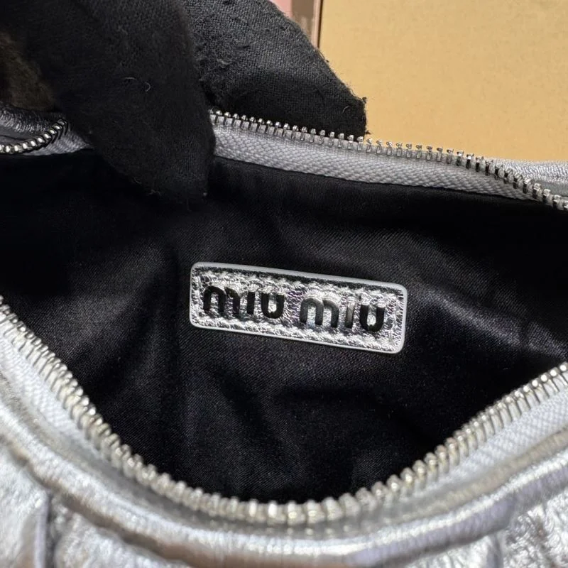 Miu Miu Hobo Bags Durable 43621