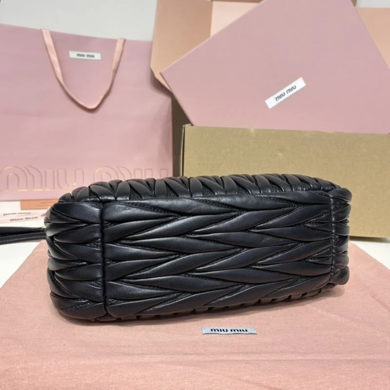 Miu Miu Hobo Bags Chic 43619