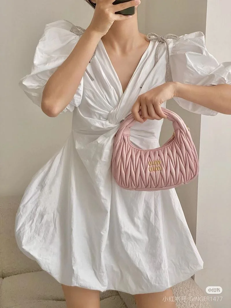 Miu Miu Hobo Bags EasyCare 43565