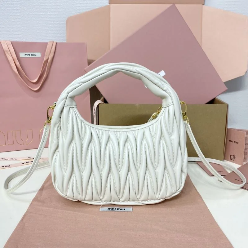 Miu Miu Hobo Bags WellDesigned 43566