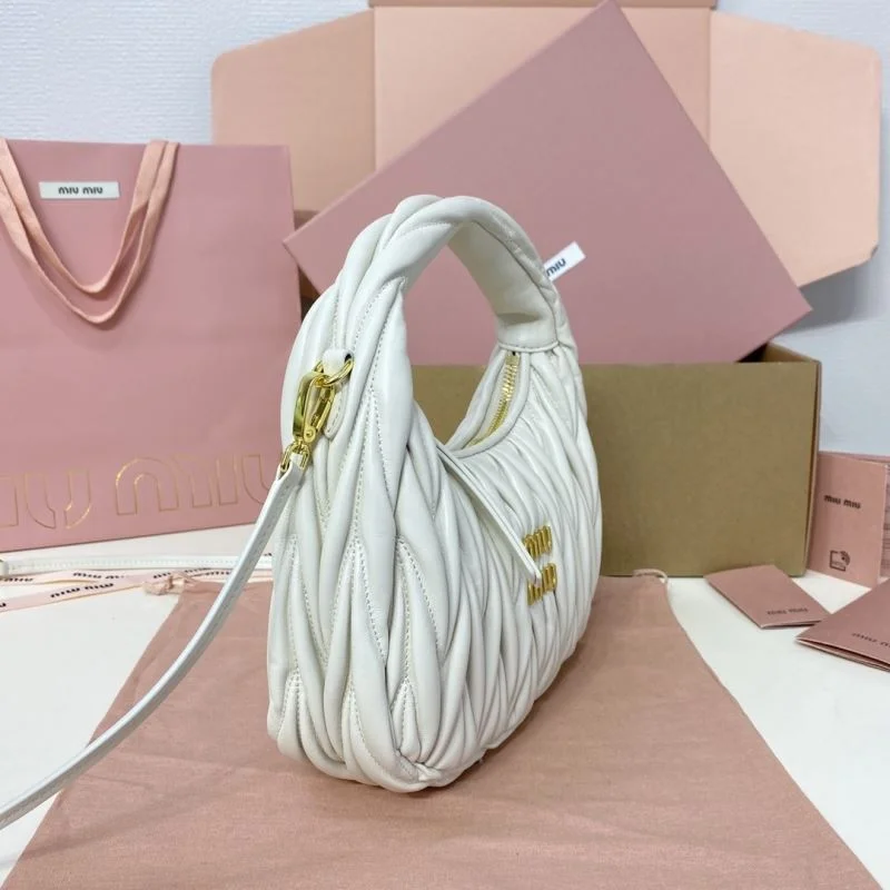 Miu Miu Hobo Bags WellDesigned 43566