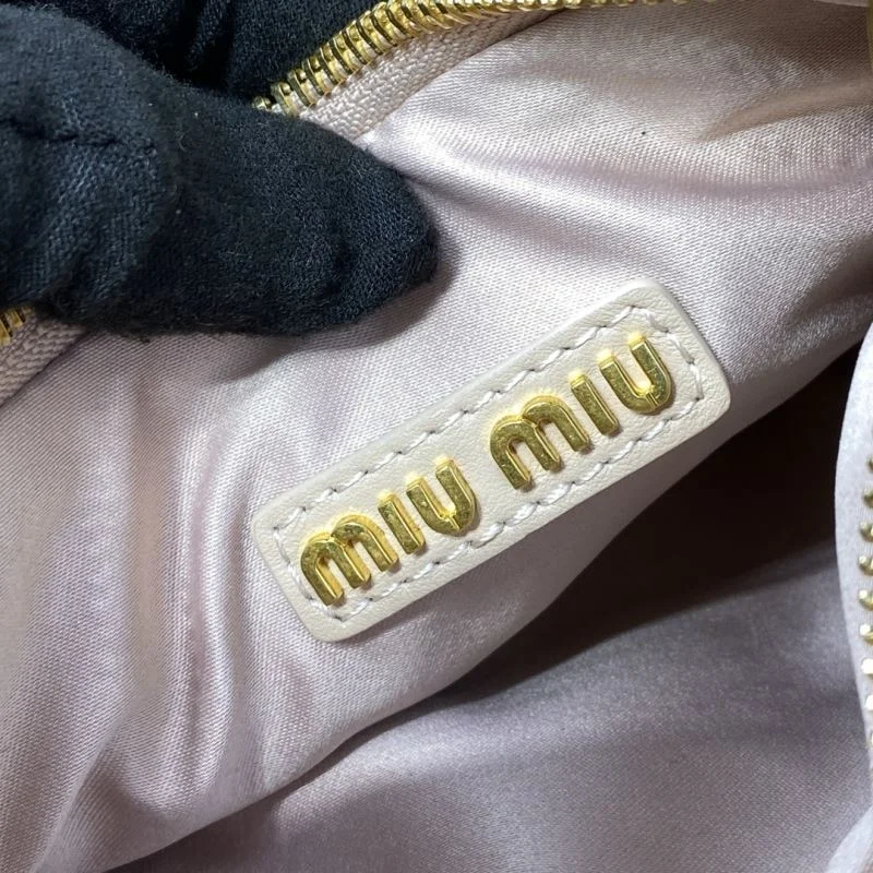 FlexibleFit Miu Miu Hobo Bags 43612