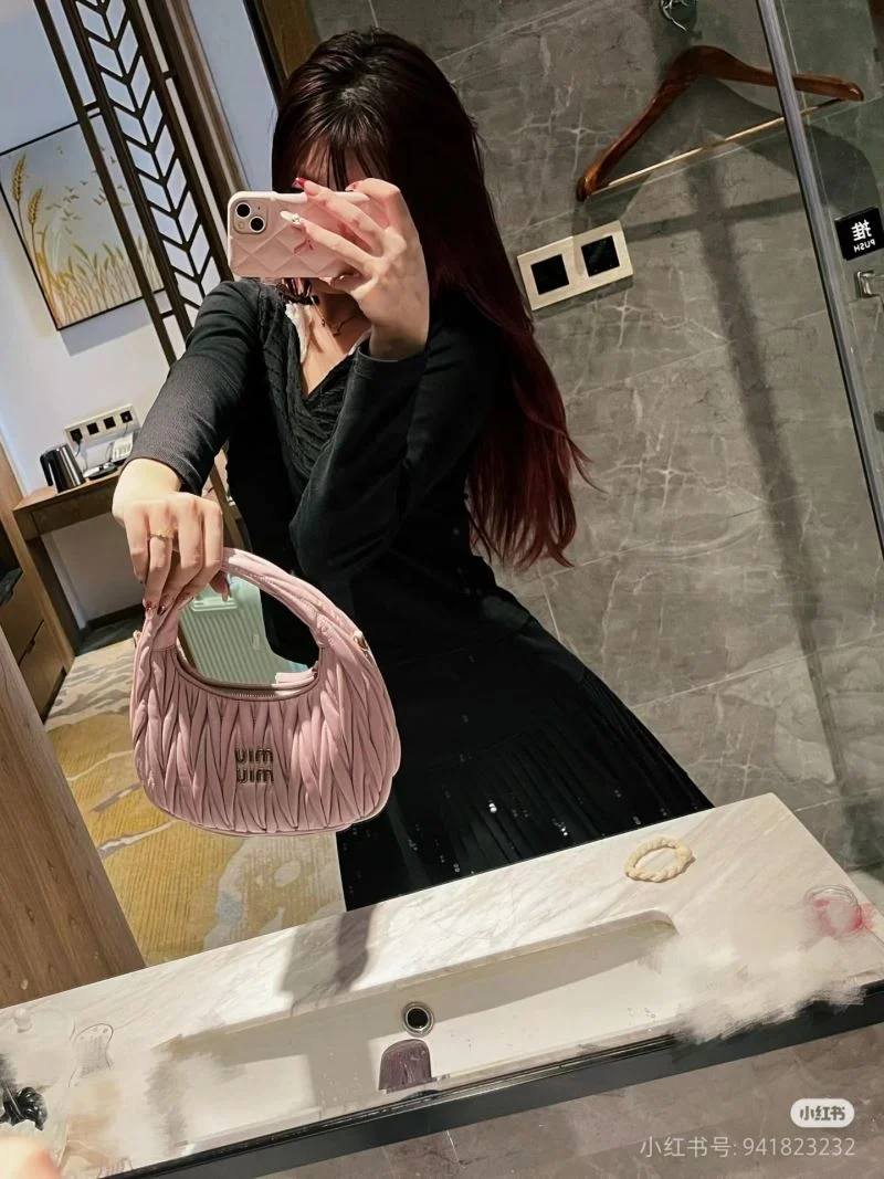 Miu Miu Hobo Bags NewStyle 43562