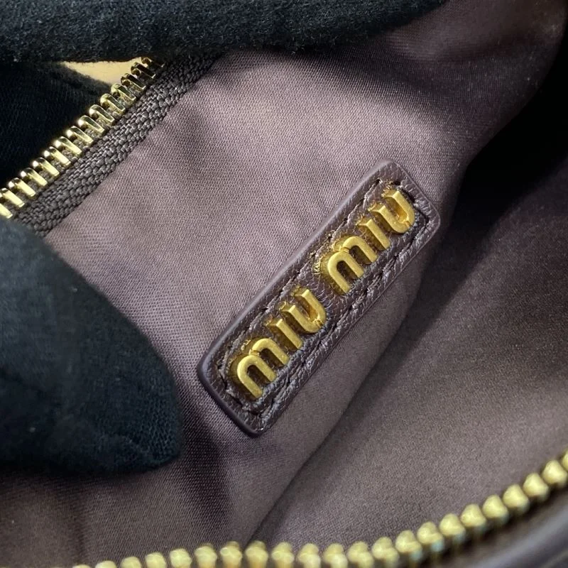 Miu Miu Hobo Bags Soft 43556