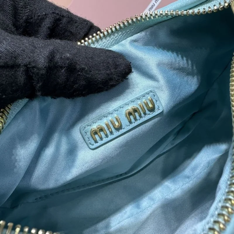Miu Miu Hobo Bags StreetReady 43555