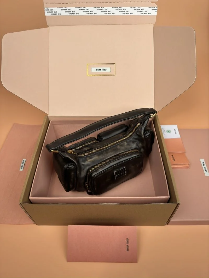 Miu Miu Hobo Bags Supportive 56056