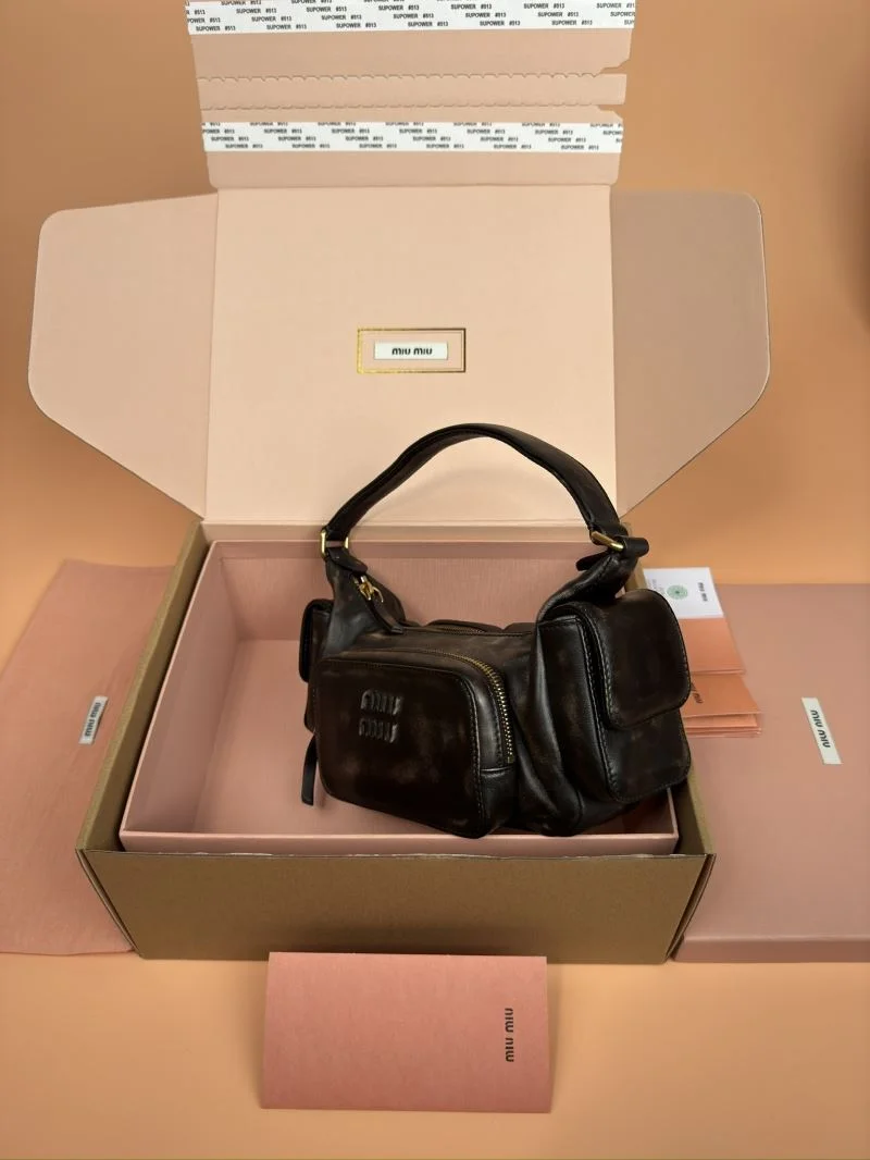 Miu Miu Hobo Bags Supportive 56056