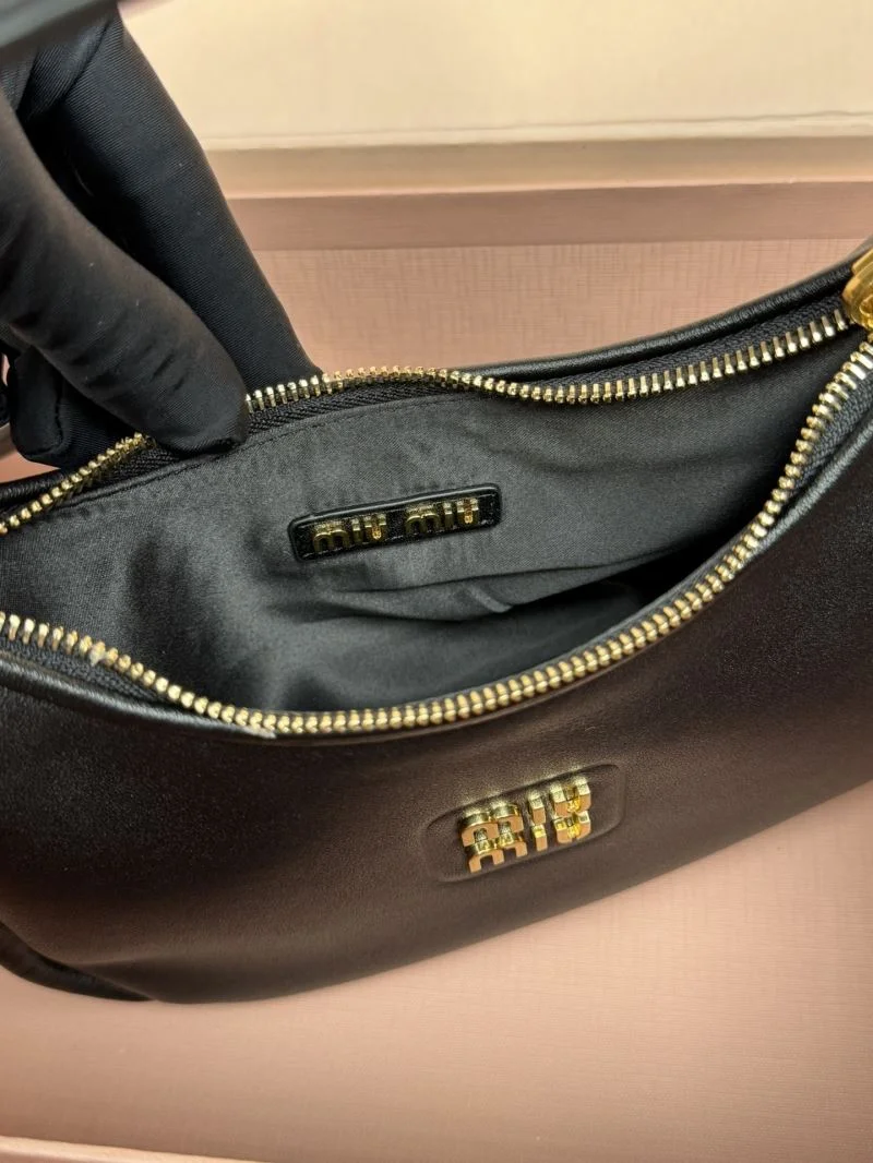 WaterResistant Miu Miu Hobo Bags 56064