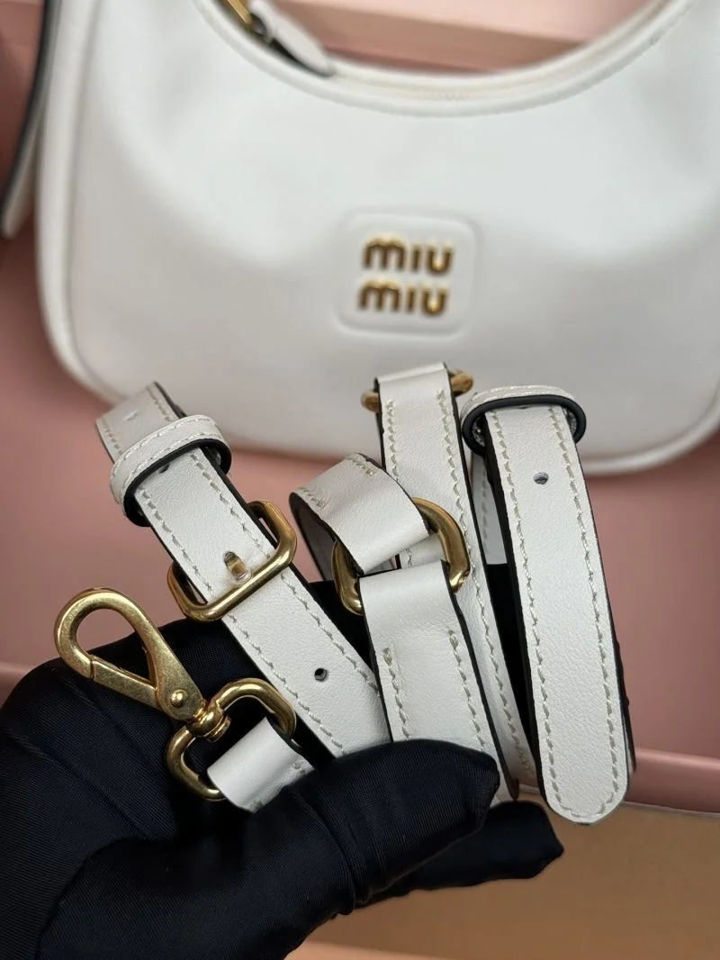 Sustainable Miu Miu Hobo Bags 56100