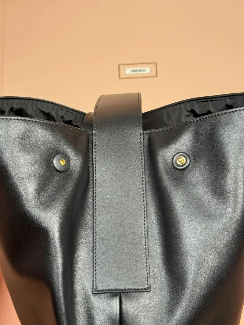 Miu Miu Hobo Bags TechFriendly 56052