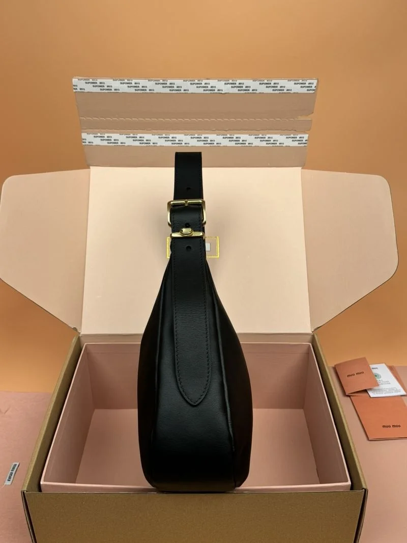 Miu Miu Hobo Bags Thermal 56084
