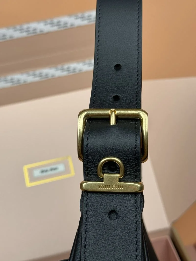 Miu Miu Hobo Bags Thermal 56084