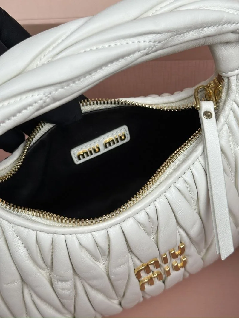 Miu Miu Hobo Bags Versatile 56045