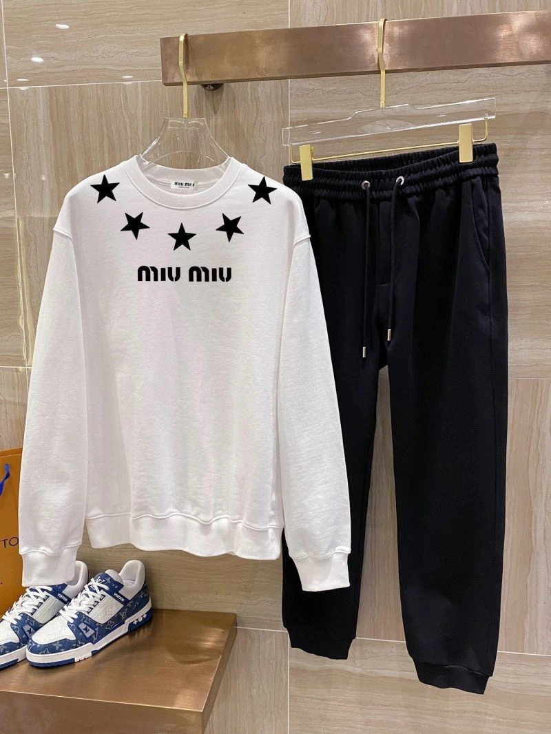 Miu Miu Hoodies Flexible 162528
