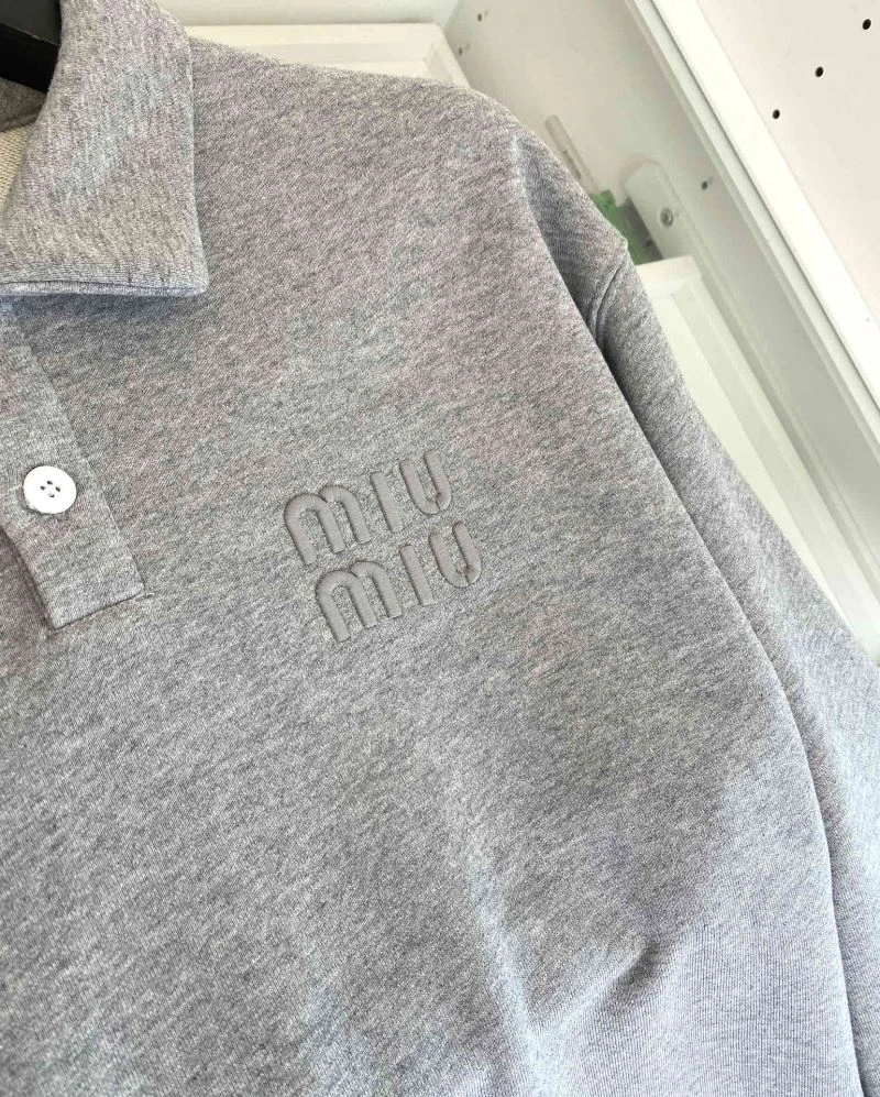 Miu Miu Hoodies Durable 158234