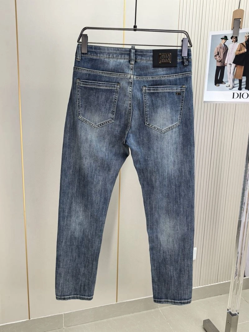 Trendsetting Miu Miu Jeans 161394