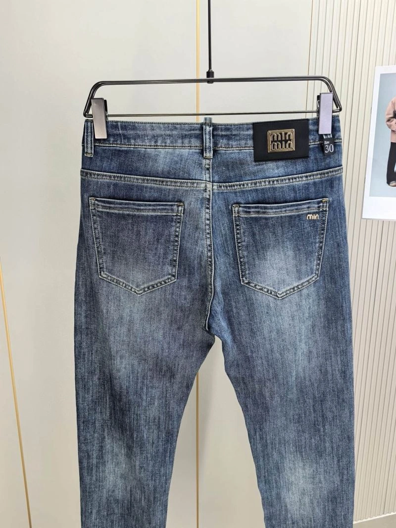 Trendsetting Miu Miu Jeans 161394