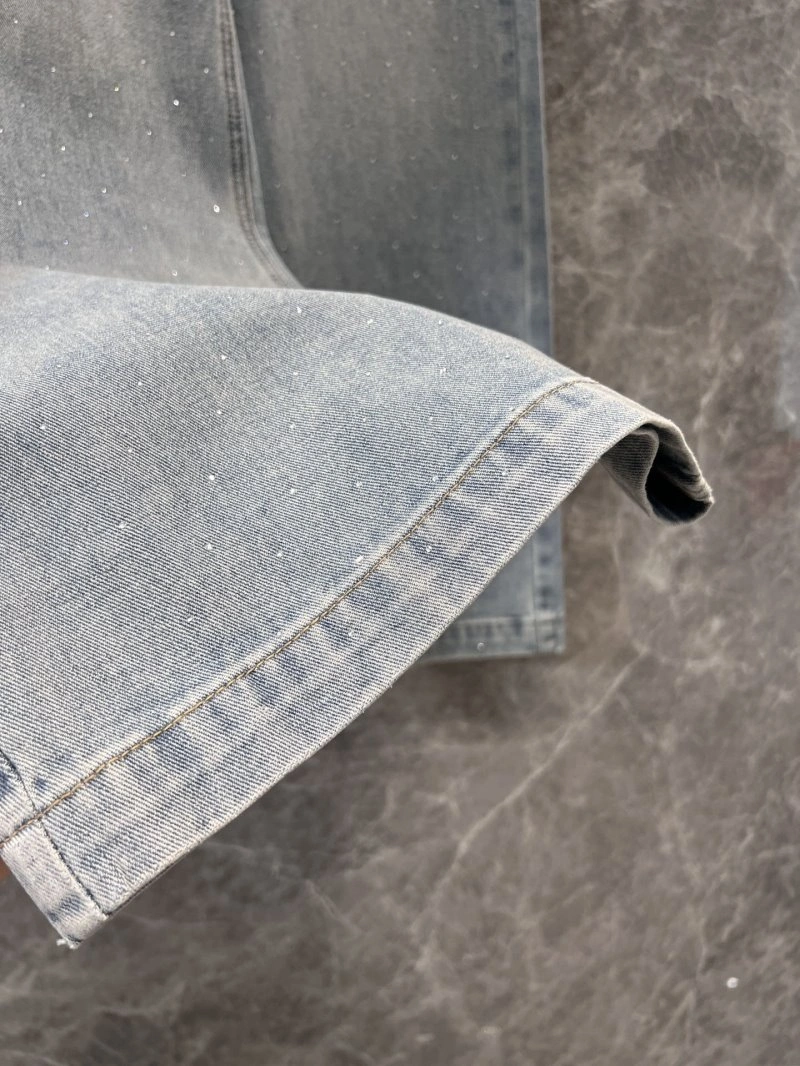 Miu Miu Jeans WaterResistant 151280