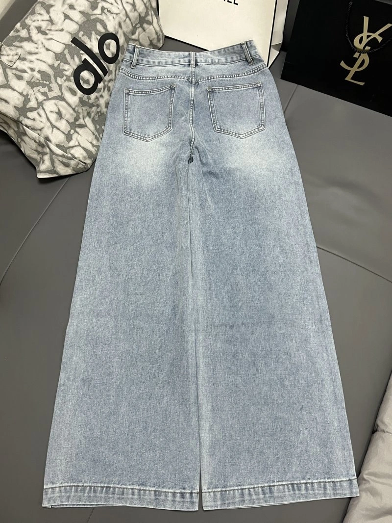 Miu Miu Jeans Classic 151275