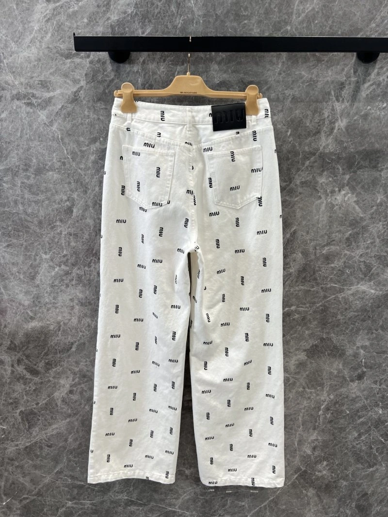 Trendsetting Miu Miu Jeans 151264
